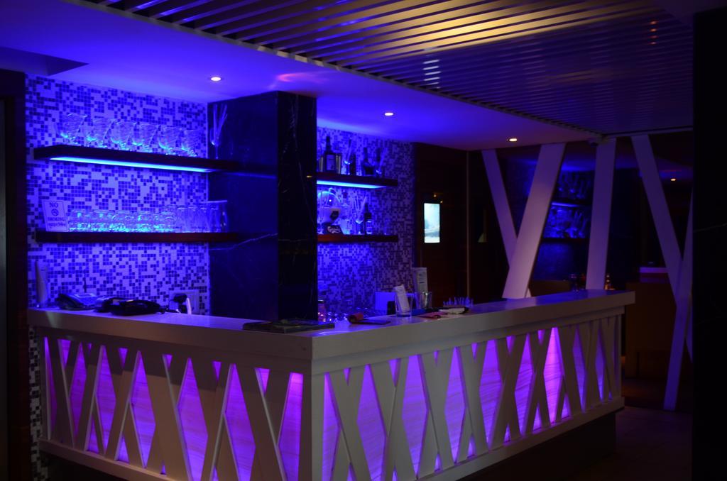 Hotel Blue Lagoon Daman Exteriér fotografie